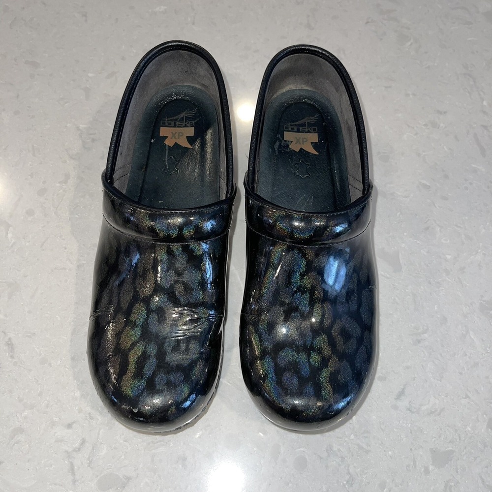 Dansko Colorful Animal Print Clogs Women's Sz  40 9.5/ 10 US - Picture 2 of 7